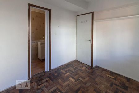 Quarto de apartamento à venda com 1 quarto, 40m² em Protásio Alves, Porto Alegre