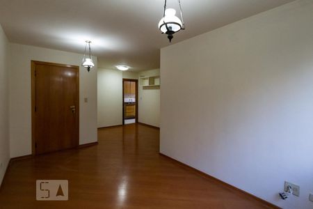 Sala de apartamento para alugar com 2 quartos, 77m² em Pinheiros, São Paulo