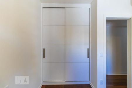 Quarto da suíte 1 de apartamento para alugar com 3 quartos, 120m² em Cambuí, Campinas