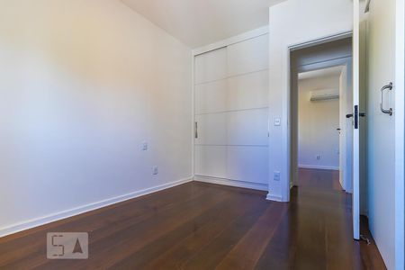 Quarto da suíte 1 de apartamento para alugar com 3 quartos, 120m² em Cambuí, Campinas