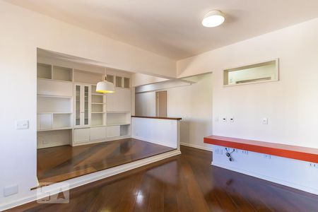 Sala de apartamento para alugar com 3 quartos, 120m² em Cambuí, Campinas