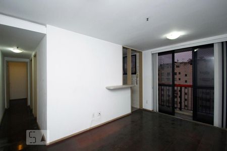 Sala de apartamento para alugar com 2 quartos, 65m² em Flamengo, Rio de Janeiro