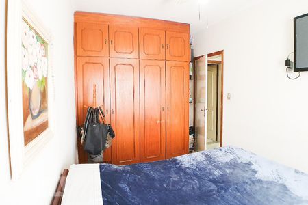 Quarto 1  de casa à venda com 2 quartos, 107m² em Vila Mesquita, São Paulo