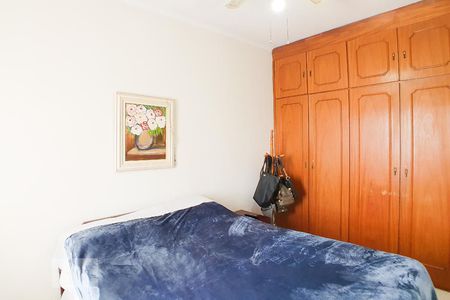 Quarto 1  de casa à venda com 2 quartos, 107m² em Vila Mesquita, São Paulo