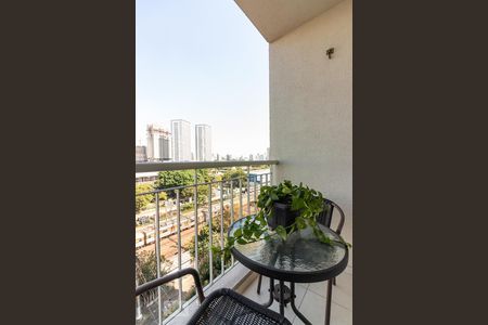 Varanda de apartamento para alugar com 2 quartos, 56m² em Presidente Altino, Osasco