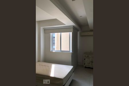 Quarto 2 de apartamento à venda com 3 quartos, 250m² em Copacabana, Rio de Janeiro