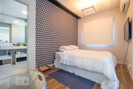 Quarto 1 de apartamento à venda com 2 quartos, 72m² em Pinheiros, São Paulo