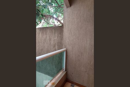 Casa à venda com 500m², 4 quartos e 4 vagas Casa à venda com 500m², 4 quartos e 4 vagasSacada