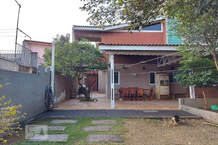 Casa à venda com 500m², 4 quartos e 4 vagas Casa à venda com 500m², 4 quartos e 4 vagasJardim