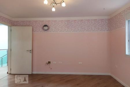 Casa à venda com 500m², 4 quartos e 4 vagas Casa à venda com 500m², 4 quartos e 4 vagasQuarto 5