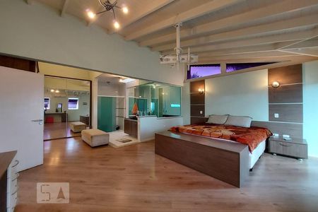 Casa à venda com 500m², 4 quartos e 4 vagas Casa à venda com 500m², 4 quartos e 4 vagasQuarto 3 + suíte