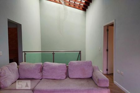 Casa à venda com 500m², 4 quartos e 4 vagas Casa à venda com 500m², 4 quartos e 4 vagasSala