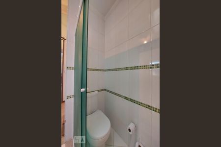 Casa à venda com 500m², 4 quartos e 4 vagas Casa à venda com 500m², 4 quartos e 4 vagasQuarto 3 + suíte