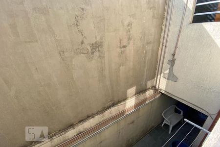 Vista da Sala de casa para alugar com 2 quartos, 75m² em Jardim Mirna, Taboão da Serra