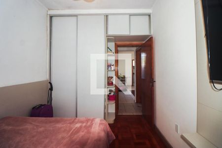 Quarto 1 de apartamento à venda com 2 quartos, 53m² em Petrópolis, Porto Alegre