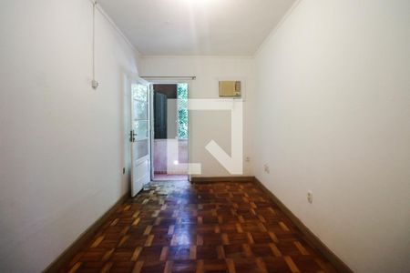 Quarto 2 de apartamento para alugar com 2 quartos, 53m² em Petrópolis, Porto Alegre