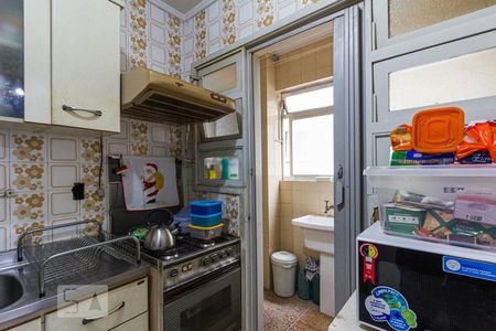 Cozinha de apartamento para alugar com 2 quartos, 62m² em Rio Branco, Porto Alegre