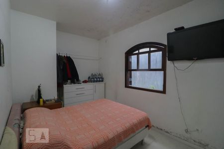 Dormitório 1 de casa à venda com 3 quartos, 143m² em Jardim Santa Francisca, Guarulhos