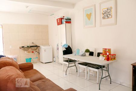 Sala de casa à venda com 2 quartos, 153m² em Jardim Ubirajara (zona Sul), São Paulo