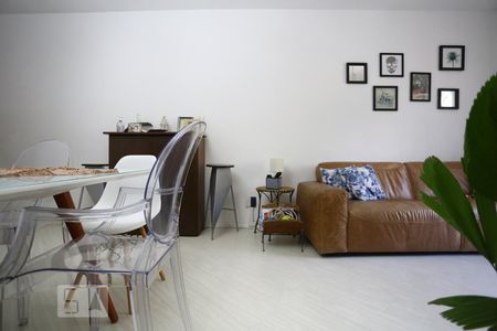 Sala de apartamento à venda com 3 quartos, 65m² em Parque Continental, Osasco