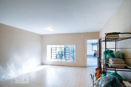 Sala de casa para alugar com 3 quartos, 198m² em Vila Sofia, São Paulo
