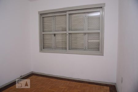 Quarto de apartamento à venda com 1 quarto, 56m² em Santana, Porto Alegre