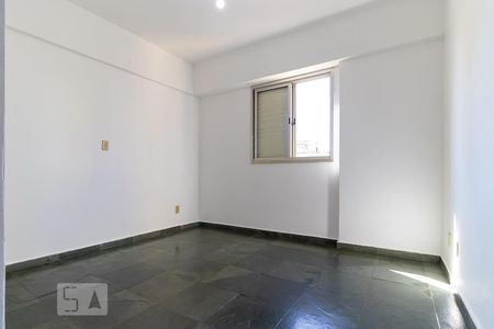 Quarto da suíte de apartamento para alugar com 1 quarto, 53m² em Centro, Campinas