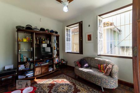 Sala de casa à venda com 3 quartos, 220m² em Rocha, Rio de Janeiro