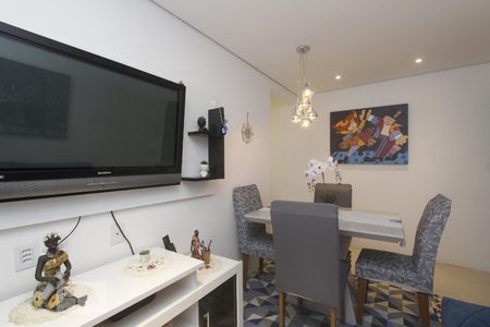 SALA de apartamento à venda com 2 quartos, 58m² em Jardim Itu Sabara, Porto Alegre