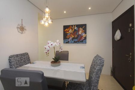 SALA de apartamento à venda com 2 quartos, 58m² em Jardim Itu Sabara, Porto Alegre