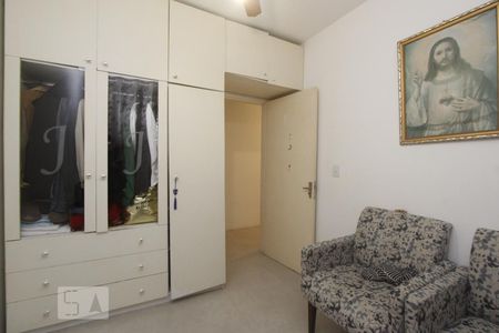 QUARTO 1 de apartamento à venda com 2 quartos, 58m² em Jardim Itu Sabara, Porto Alegre