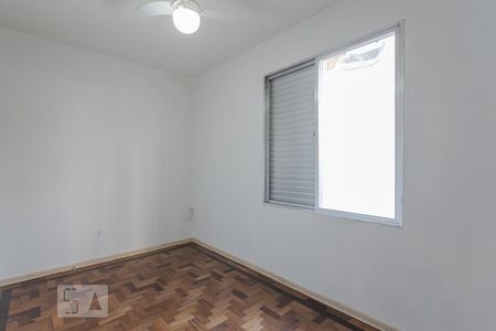 Quarto 1 de apartamento para alugar com 2 quartos, 70m² em São João, Porto Alegre