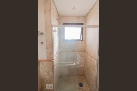 Apartamento para alugar com 215m², 4 quartos e 4 vagas Apartamento para alugar com 215m², 4 quartos e 4 vagasBanheiro da Suíte 3