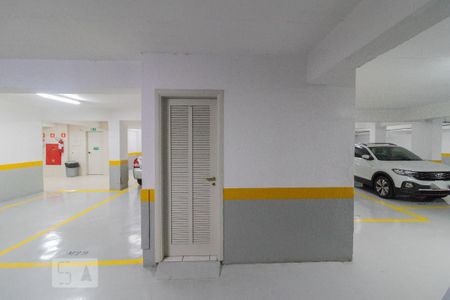 Apartamento para alugar com 215m², 4 quartos e 4 vagas Apartamento para alugar com 215m², 4 quartos e 4 vagasDepósito
