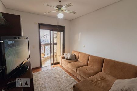 Apartamento para alugar com 215m², 4 quartos e 4 vagas Apartamento para alugar com 215m², 4 quartos e 4 vagasSuíte 1