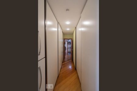 Apartamento para alugar com 215m², 4 quartos e 4 vagas Apartamento para alugar com 215m², 4 quartos e 4 vagasSuíte 4