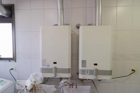 Apartamento para alugar com 215m², 4 quartos e 4 vagas Apartamento para alugar com 215m², 4 quartos e 4 vagasÁrea de Serviço