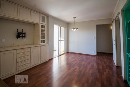 Sala de apartamento para alugar com 2 quartos, 85m² em Vila Rossi Borghi E Siqueira, Campinas