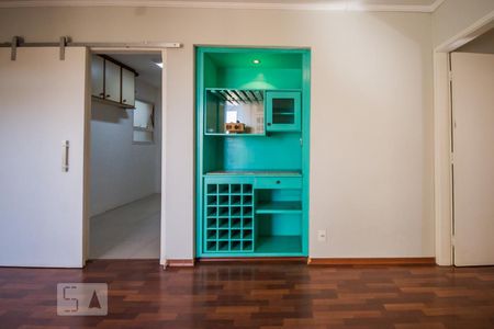 Sala de apartamento para alugar com 2 quartos, 85m² em Vila Rossi Borghi E Siqueira, Campinas