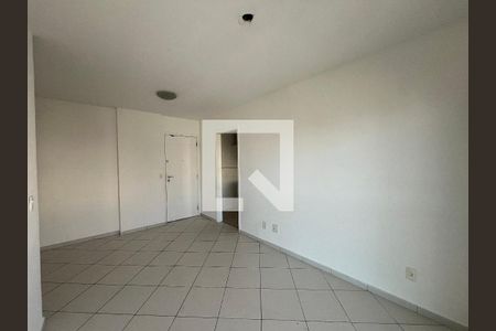 Sala de apartamento para alugar com 2 quartos, 70m² em Jacarepaguá, Rio de Janeiro