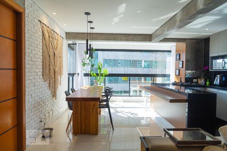 Sala/Cozinha de apartamento para alugar com 3 quartos, 85m² em Sion, Belo Horizonte