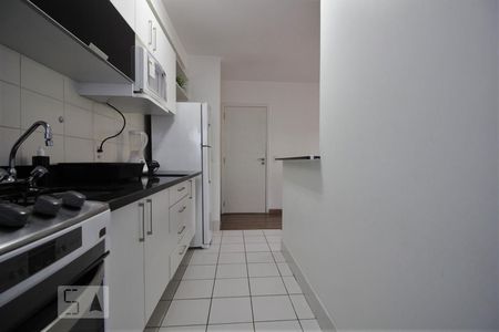 Cozinha de apartamento para alugar com 1 quarto, 59m² em Jardim Leonor, São Paulo