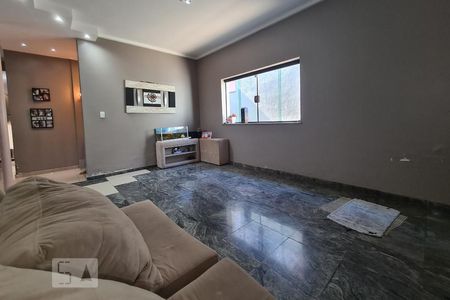 Sala de Estar de casa para alugar com 3 quartos, 224m² em Vila Haro, Sorocaba