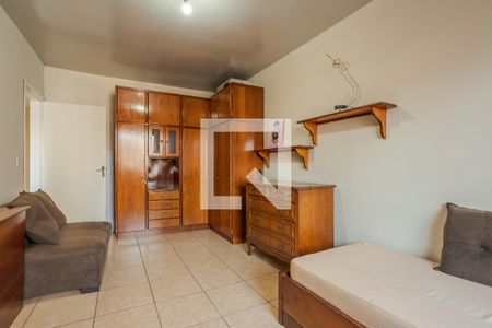 Casa à venda com 300m², 3 quartos e 2 vagas Casa à venda com 300m², 3 quartos e 2 vagasQuarto 1