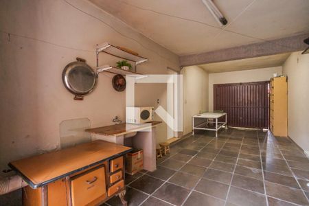 Casa à venda com 300m², 3 quartos e 2 vagas Casa à venda com 300m², 3 quartos e 2 vagasGaragem