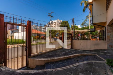 Casa à venda com 300m², 3 quartos e 2 vagas Casa à venda com 300m², 3 quartos e 2 vagasQuintal