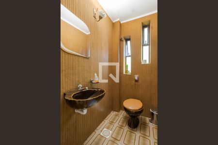 Lavabo de casa à venda com 3 quartos, 300m² em Boa Vista, Porto Alegre