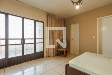 Suíte de casa à venda com 3 quartos, 300m² em Boa Vista, Porto Alegre