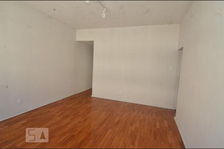 Sala de apartamento para alugar com 2 quartos, 90m² em Leme, Rio de Janeiro