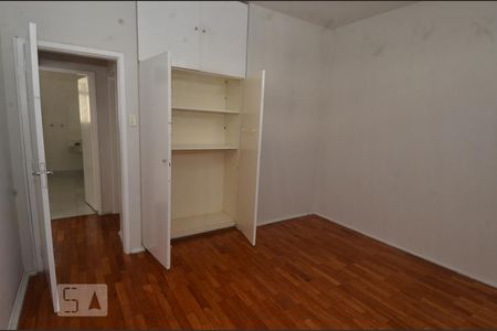 Quarto  de apartamento para alugar com 2 quartos, 90m² em Leme, Rio de Janeiro